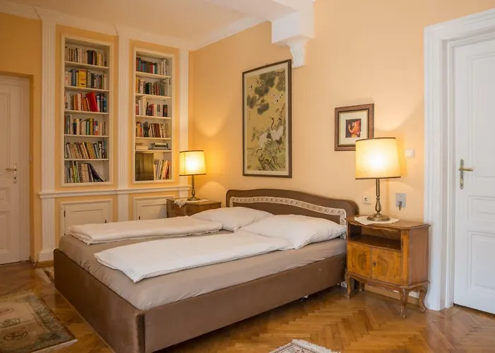 Neuwirth Greifenstein