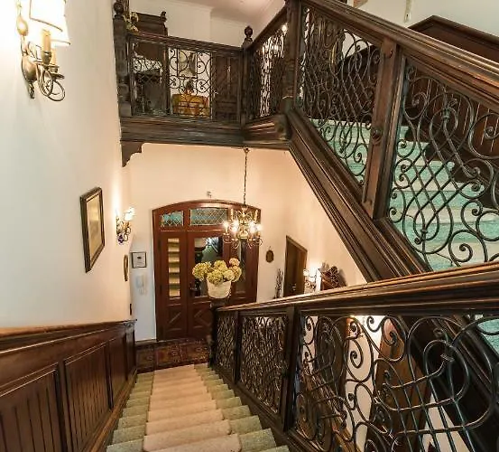 Pensión Neuwirth Greifenstein