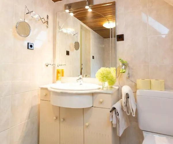 Neuwirth Pensión 3*