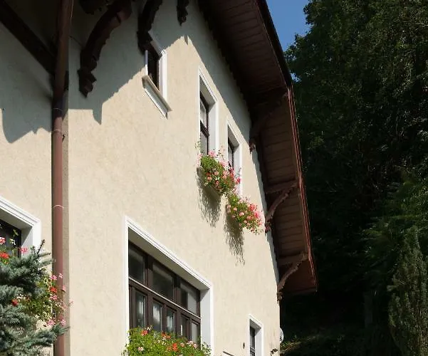 Neuwirth Greifenstein